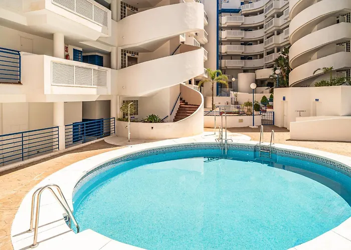 Lovely Apartment In Benalmadena With Kitchen